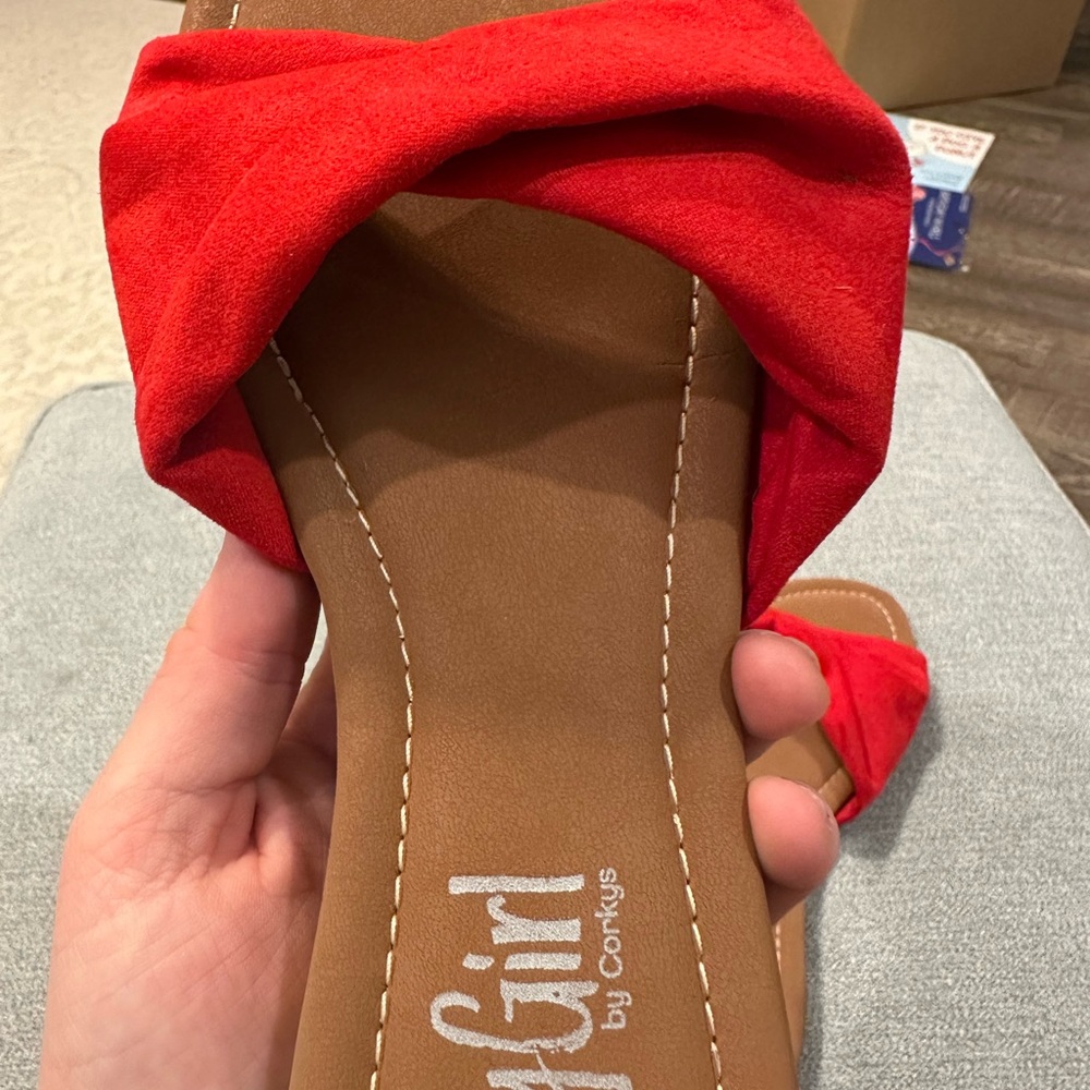 Corkys Red Slide Sandals- NWOT 9 - Picture 6 of 8